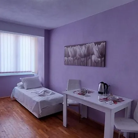 и за гости тасеви парк аязмо град загора *