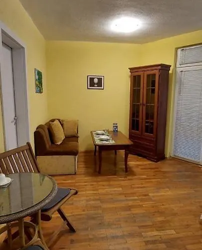 и за гости тасеви парк аязмо град загора Apartament